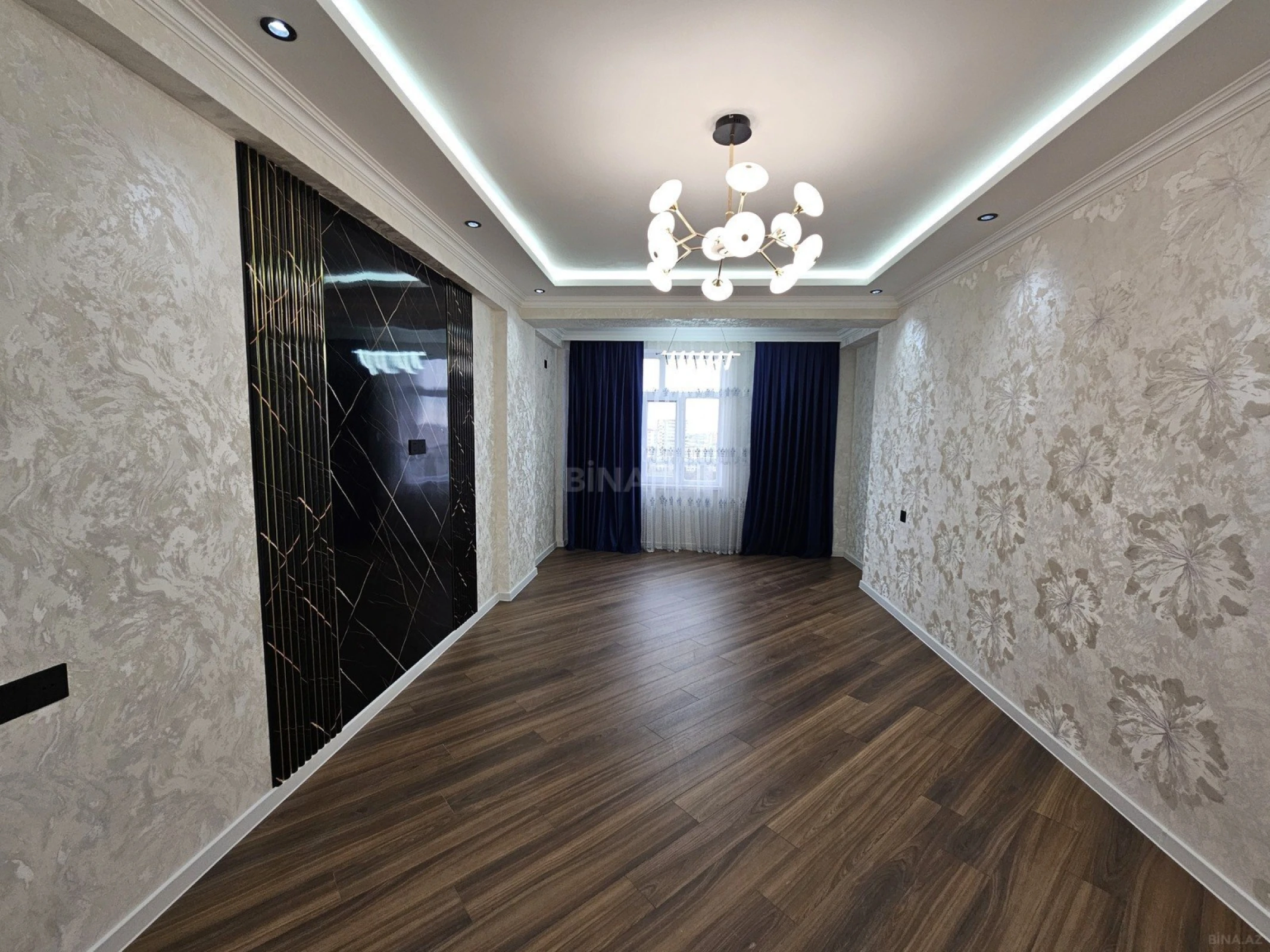 Satılır 3 otaqlı mənzil 105 m²