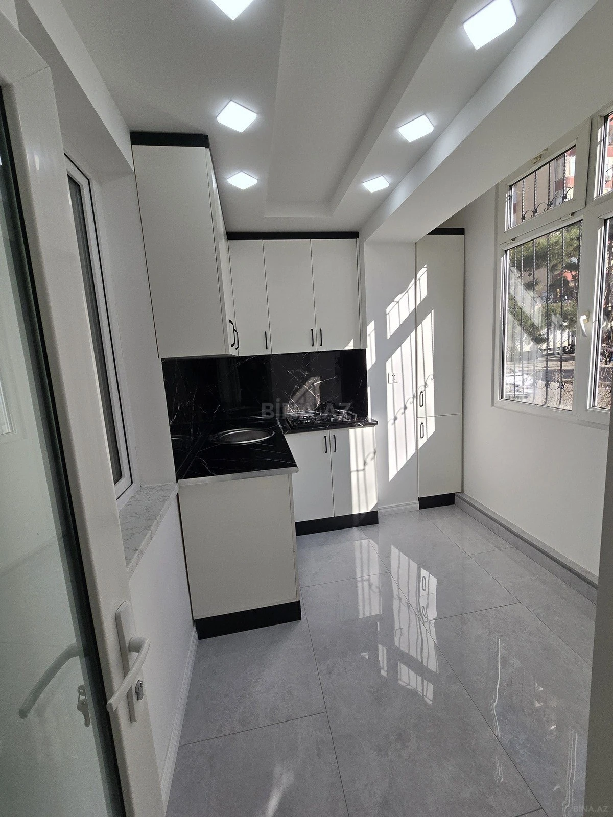 Satılır 3 otaqlı mənzil 60 m²