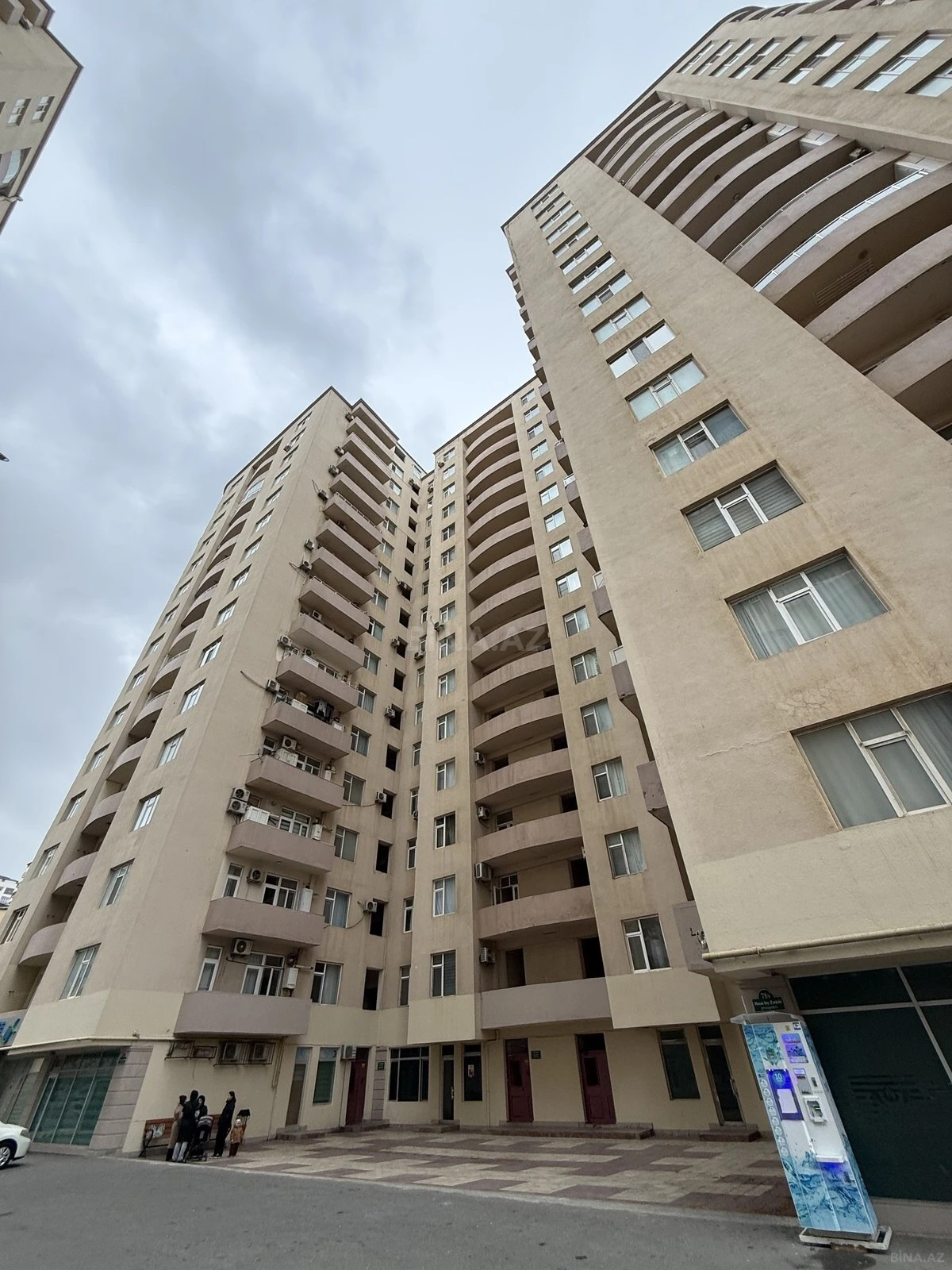 Satılır 2 otaqlı mənzil 50 m²