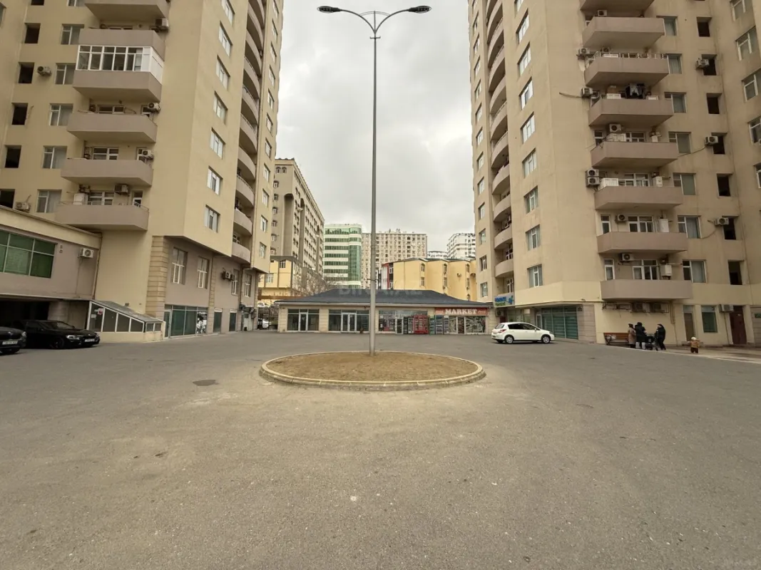 Satılır 2 otaqlı mənzil 50 m²