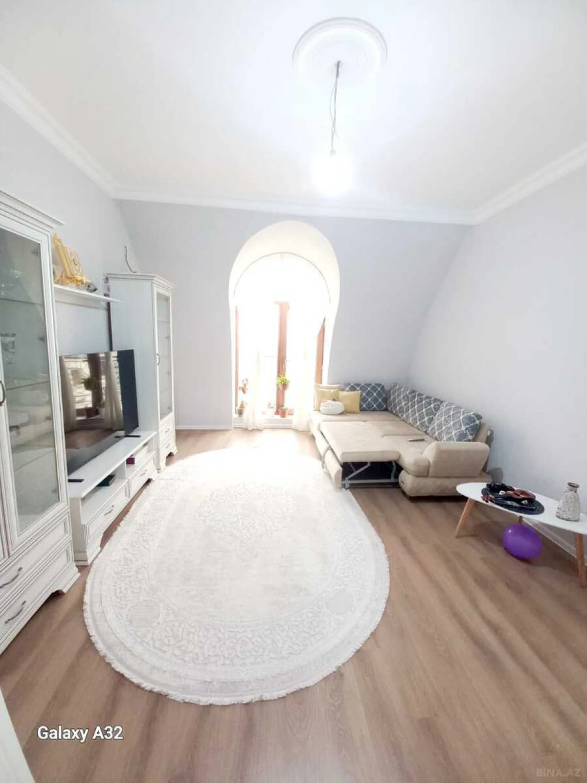 Satılır 3 otaqlı mənzil 130 m²