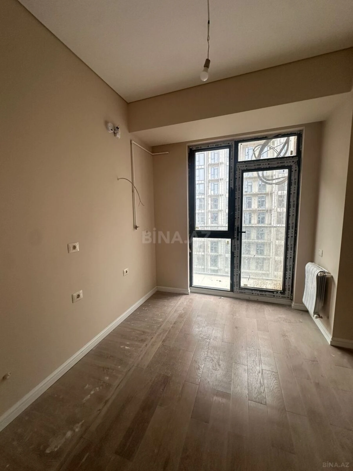 Satılır 2 otaqlı mənzil 64 m²