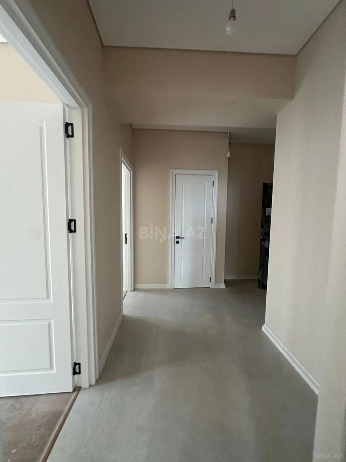 Satılır 2 otaqlı mənzil 64 m²