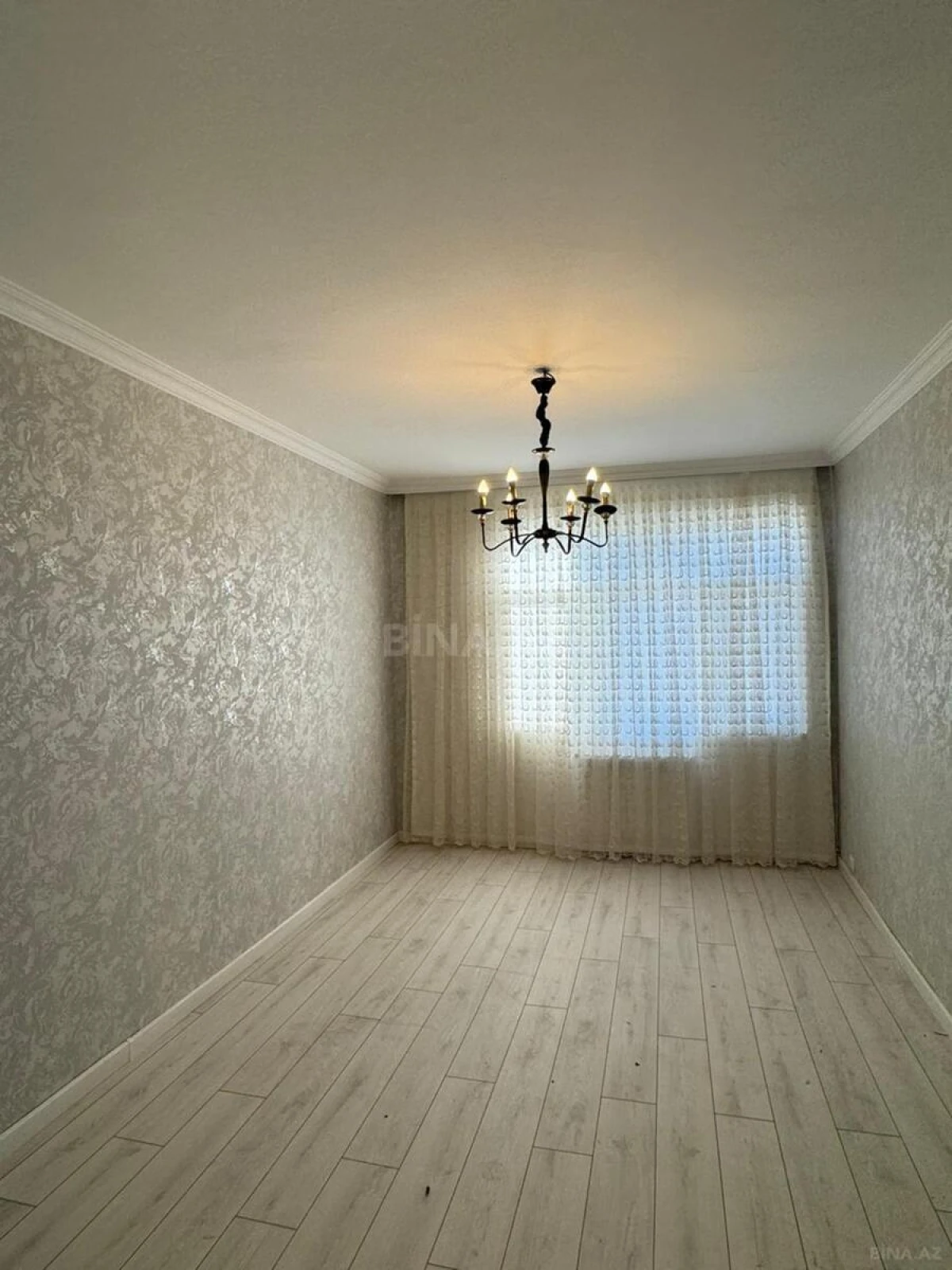 Satılır 3 otaqlı mənzil 70 m²