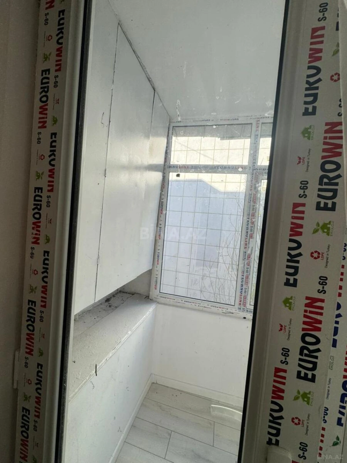 Satılır 3 otaqlı mənzil 70 m²