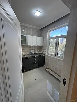 Satılır 3 otaqlı mənzil 70 m²