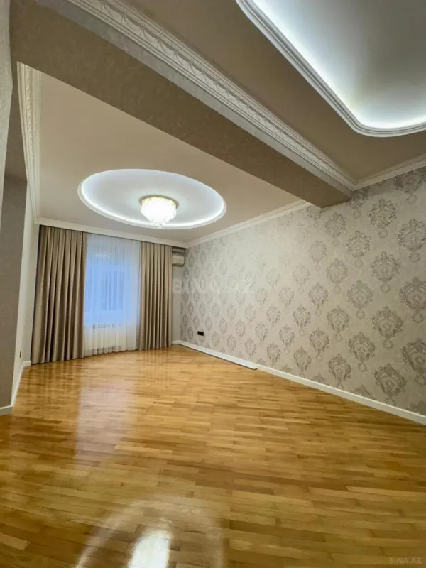 Satılır 2 otaqlı mənzil 75 m²