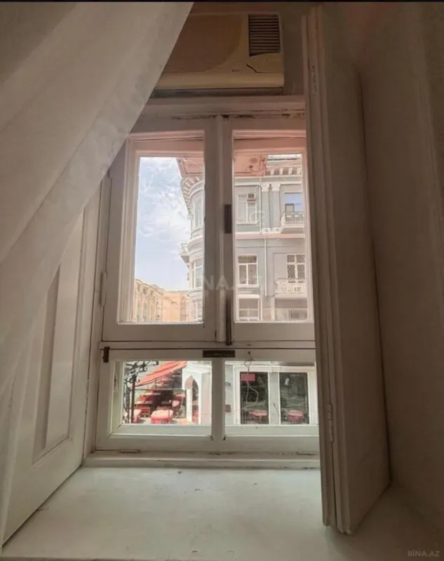 Kirayə verilir 1 otaqlı ofis 25 m²