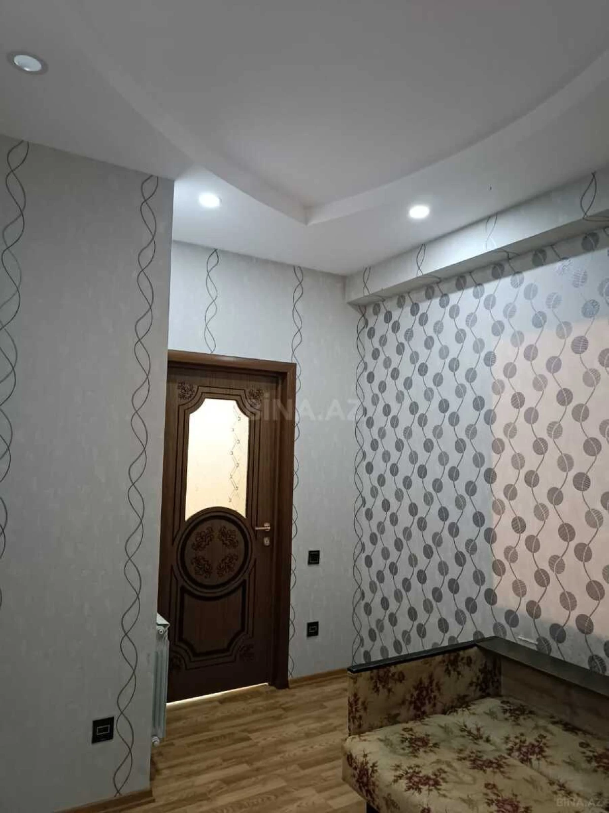Kirayə verilir 3 otaqlı mənzil 76 m²