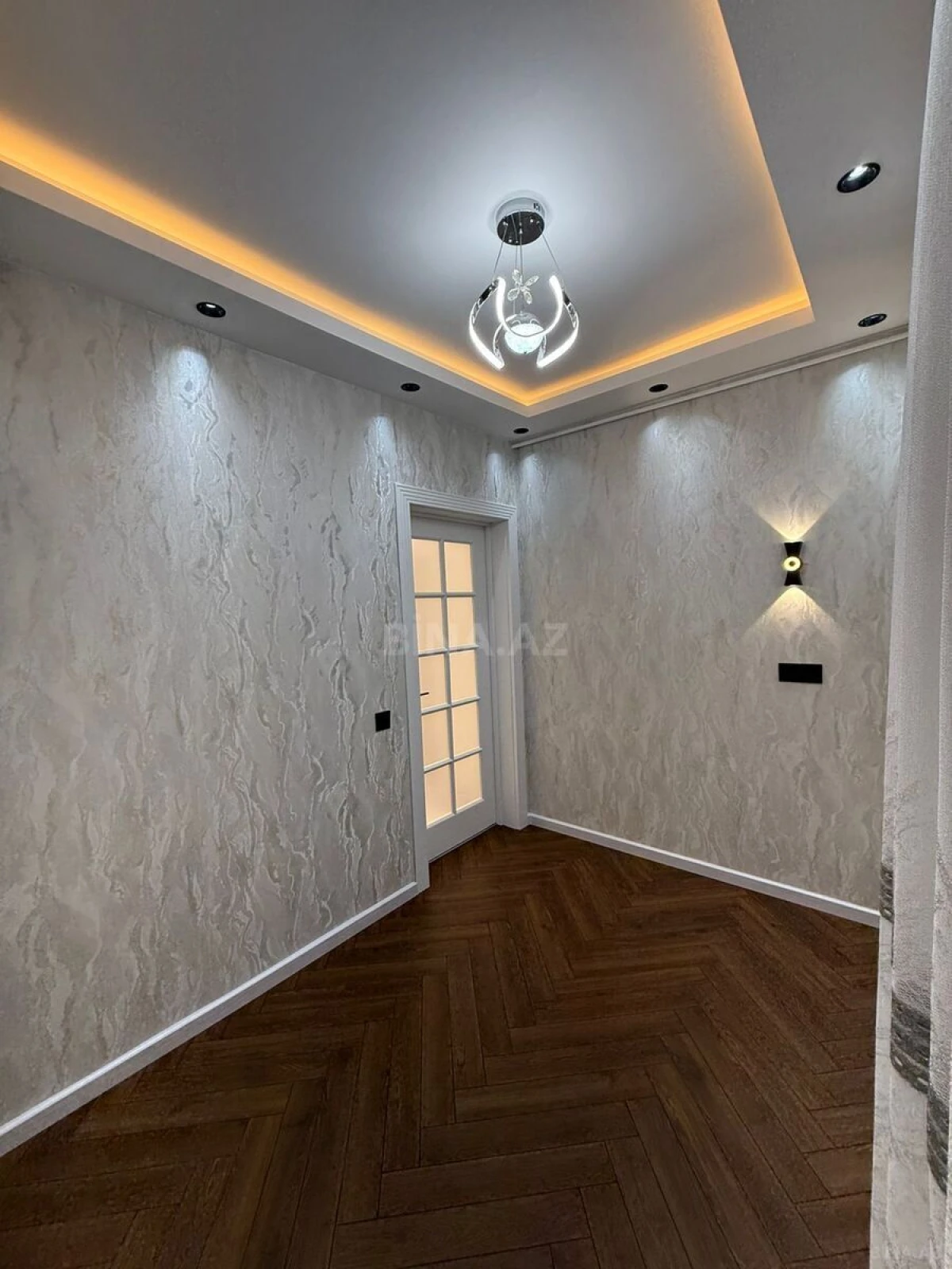 Satılır 3 otaqlı mənzil 70 m²