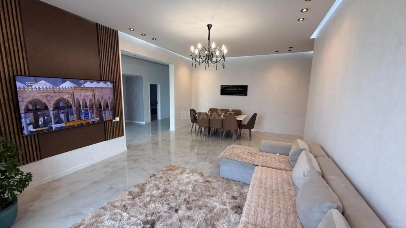 Kirayə verilir 4 otaqlı həyət evi 240 m²