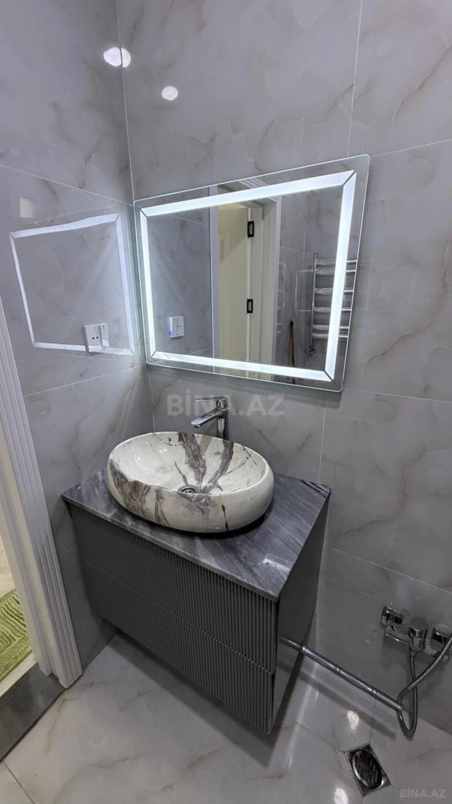 Kirayə verilir 4 otaqlı həyət evi 240 m²