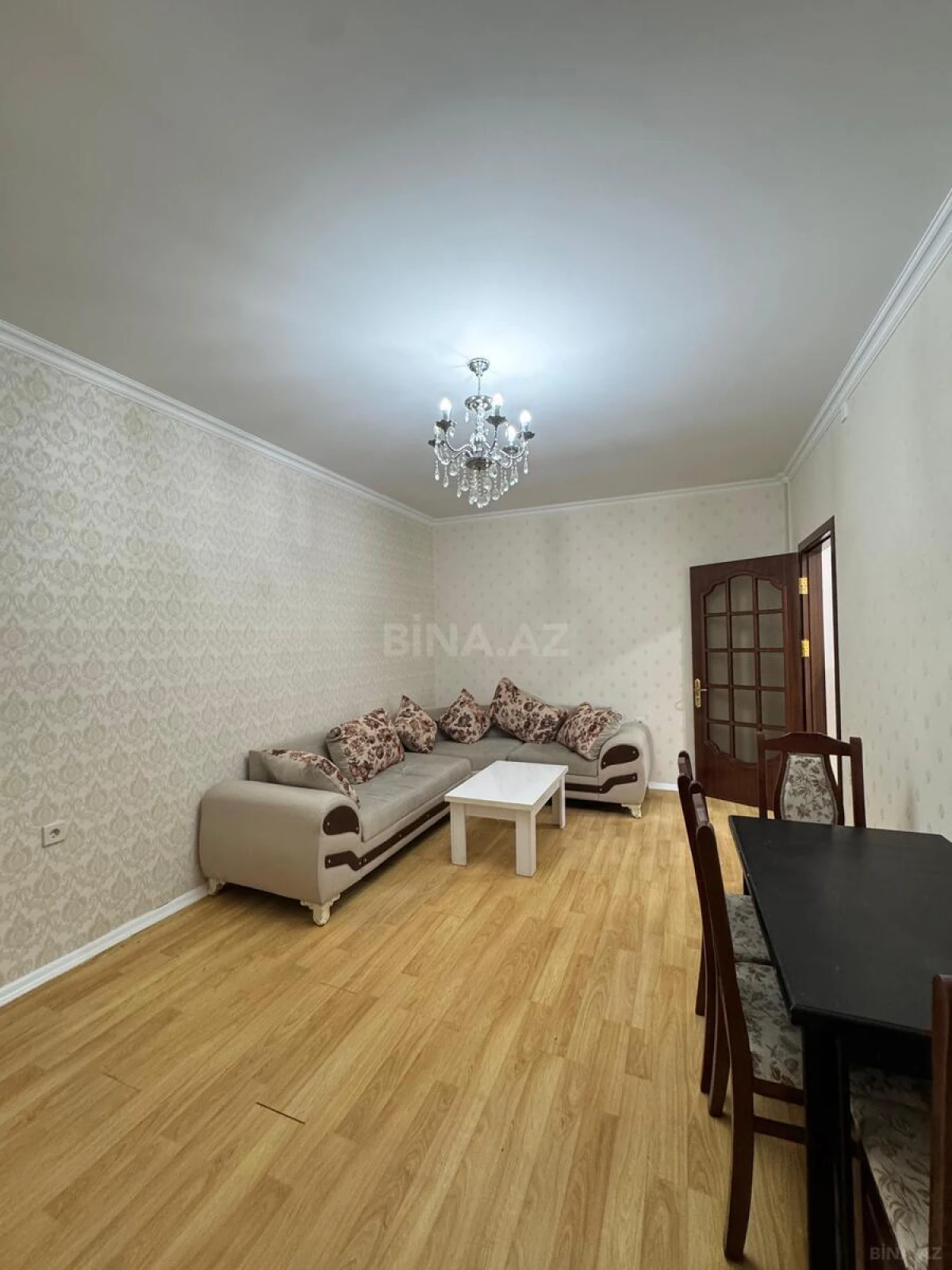 Satılır 2 otaqlı mənzil 60 m²