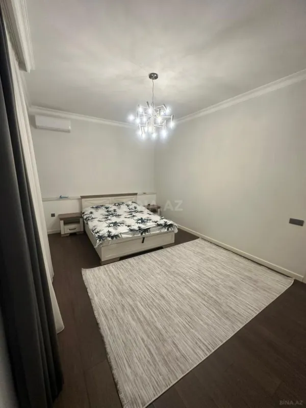 Kirayə verilir 4 otaqlı həyət evi 300 m²
