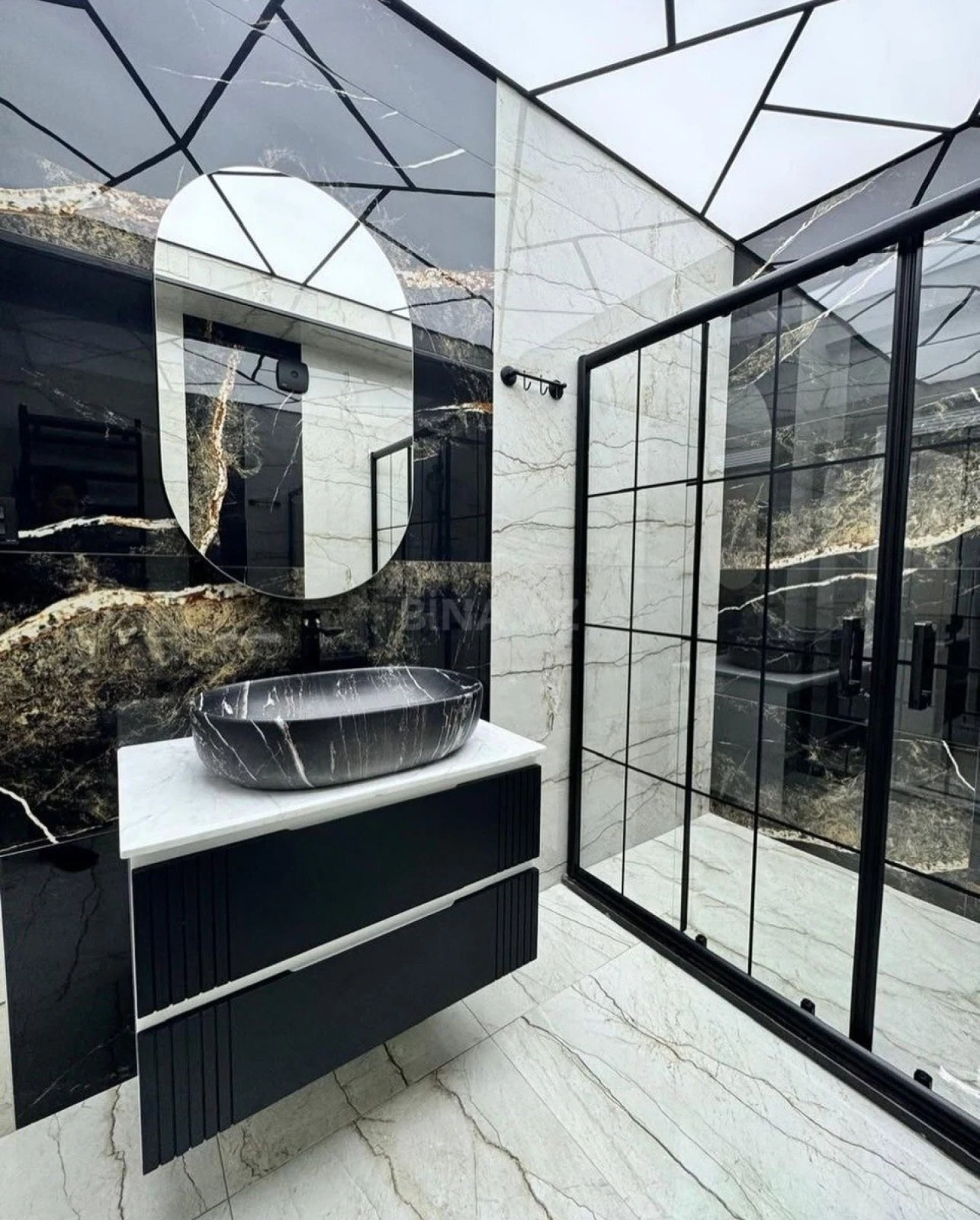 Satılır 2 otaqlı mənzil 85 m²