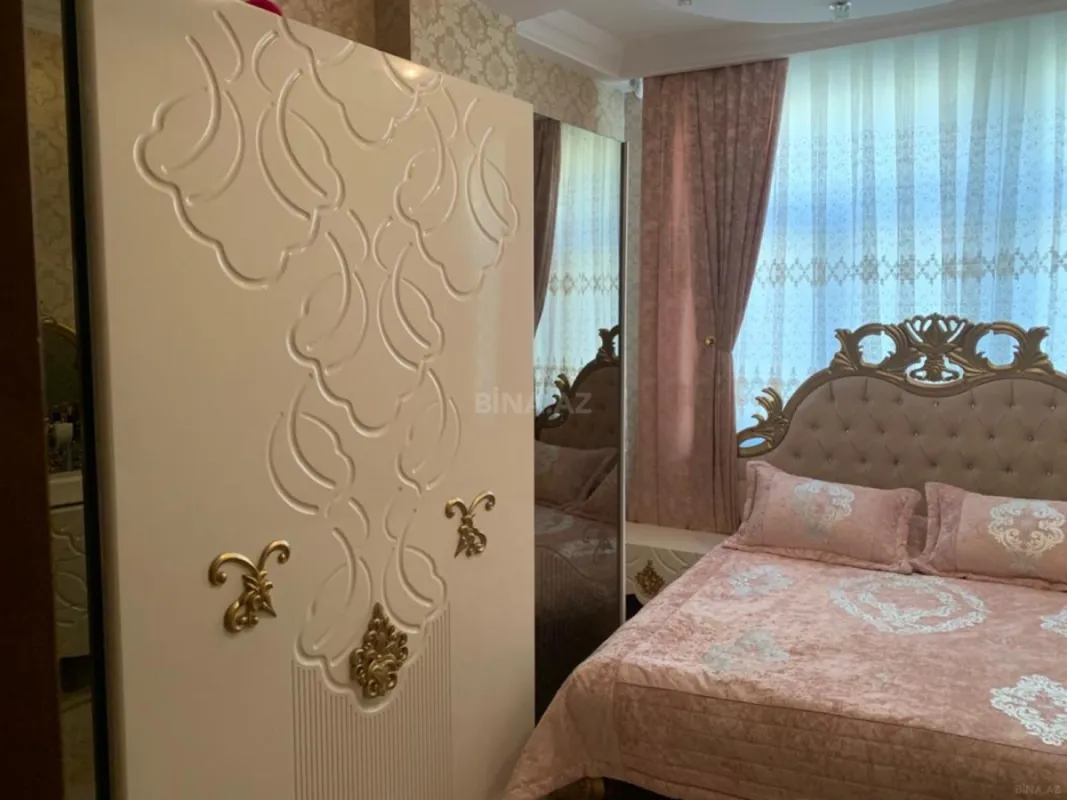 Satılır 2 otaqlı mənzil 65 m²