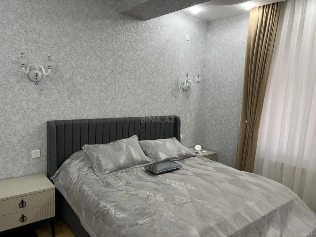 Satılır 3 otaqlı mənzil 101 m²