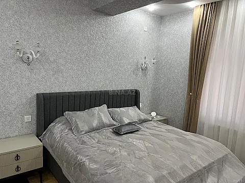 Satılır 3 otaqlı mənzil 101 m²