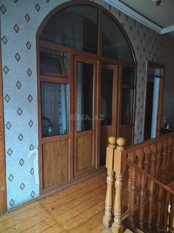 Satılır 5 otaqlı həyət evi 150 m²