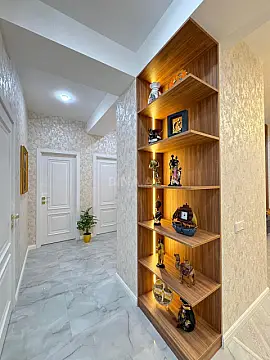 Satılır 3 otaqlı mənzil 82 m²