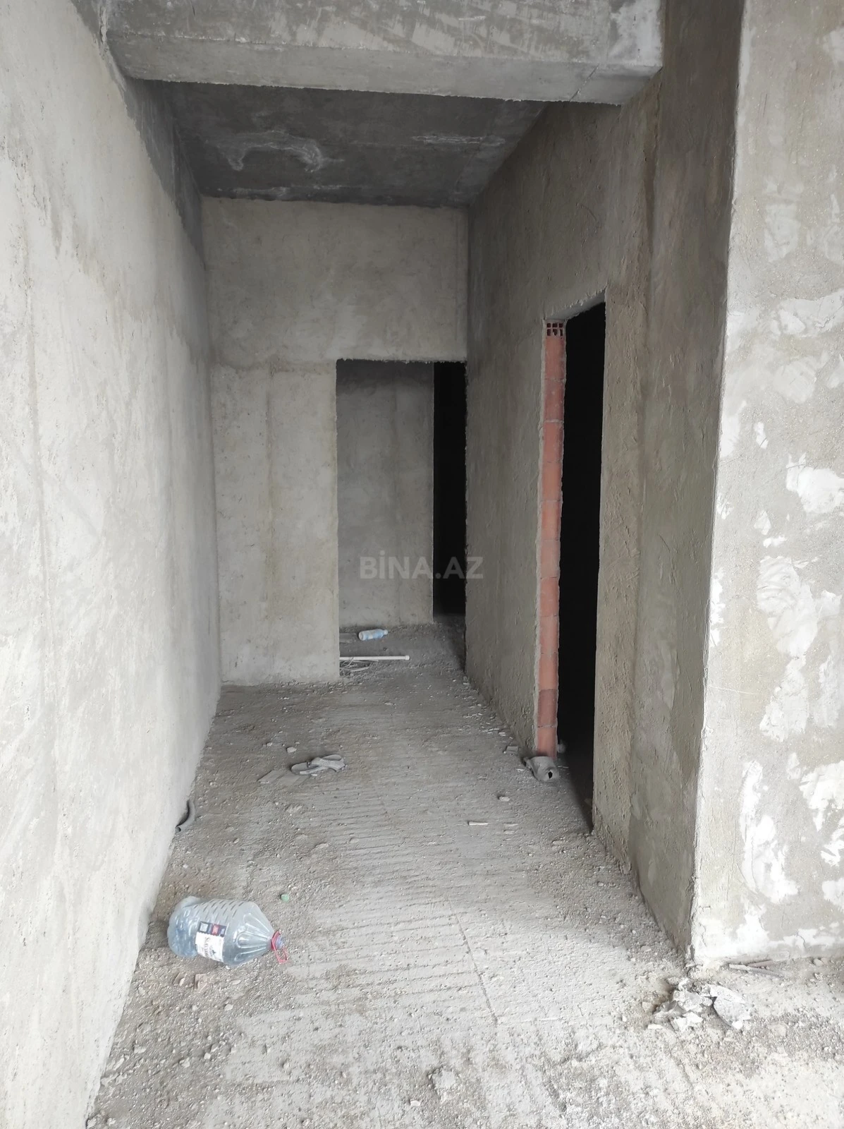 Satılır 4 otaqlı mənzil 113.1 m²