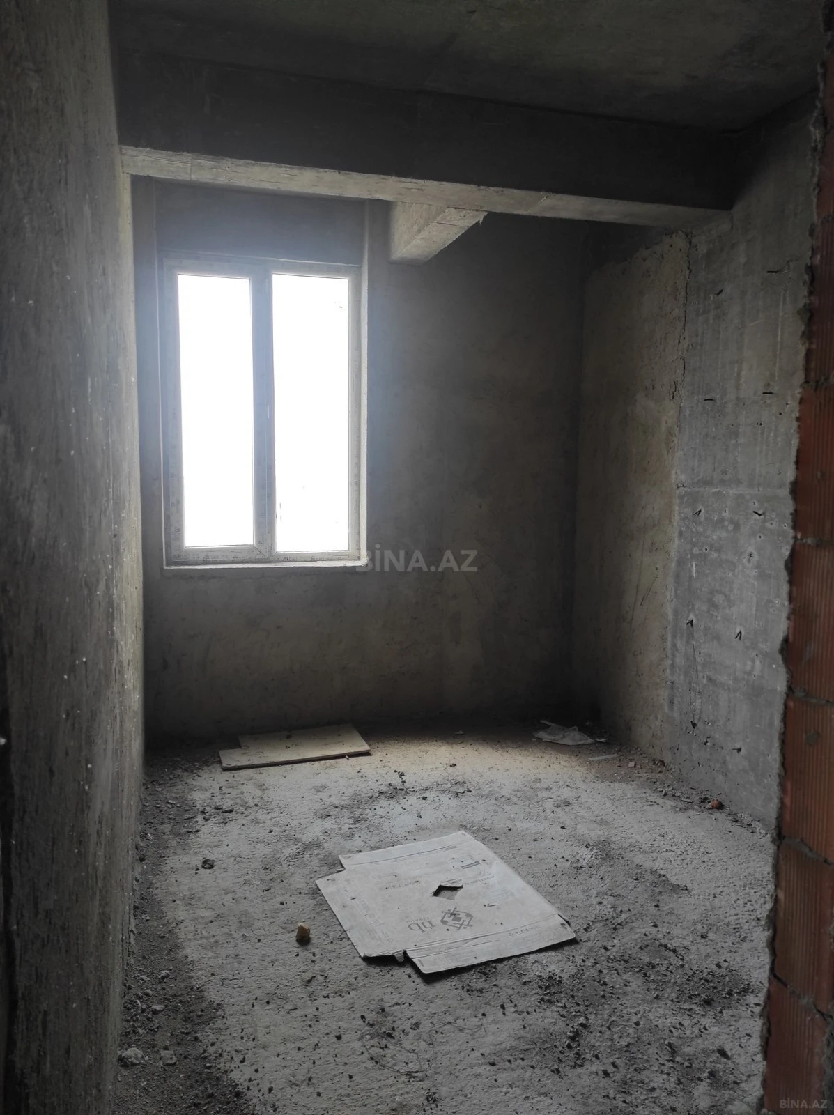 Satılır 4 otaqlı mənzil 113.1 m²