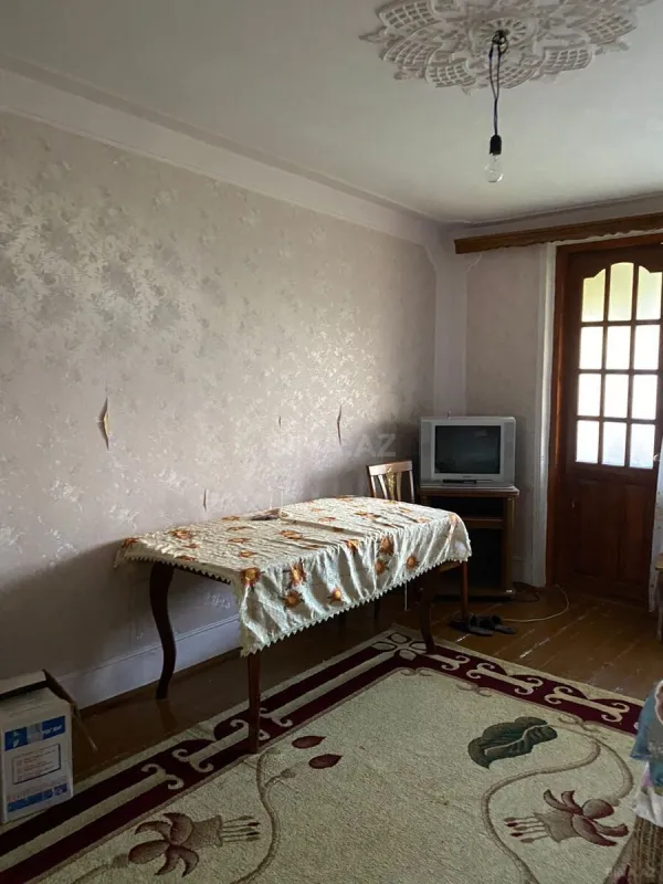 Kirayə verilir 2 otaqlı mənzil 50 m²