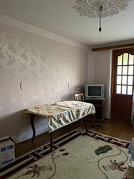 Kirayə verilir 2 otaqlı mənzil 50 m²