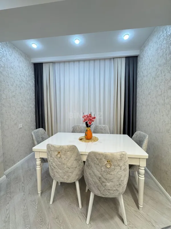 Satılır 2 otaqlı mənzil 57 m²