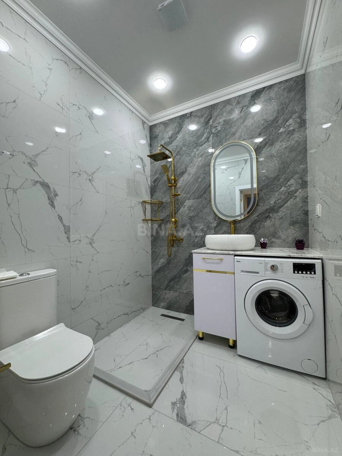 Satılır 2 otaqlı mənzil 57 m²