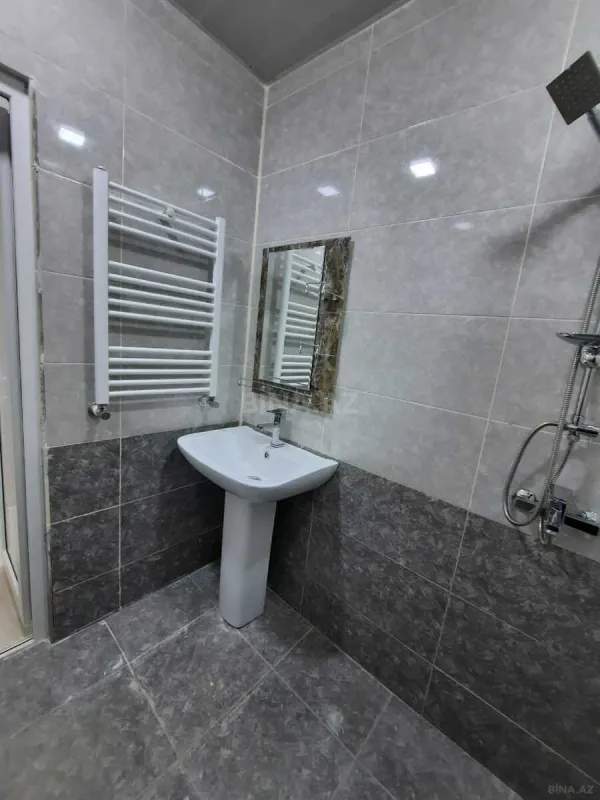 Satılır 2 otaqlı mənzil 55 m²