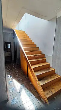 Kirayə verilir 4 otaqlı həyət evi 200 m²