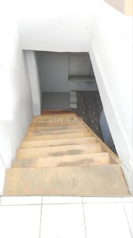 Kirayə verilir 4 otaqlı həyət evi 200 m²