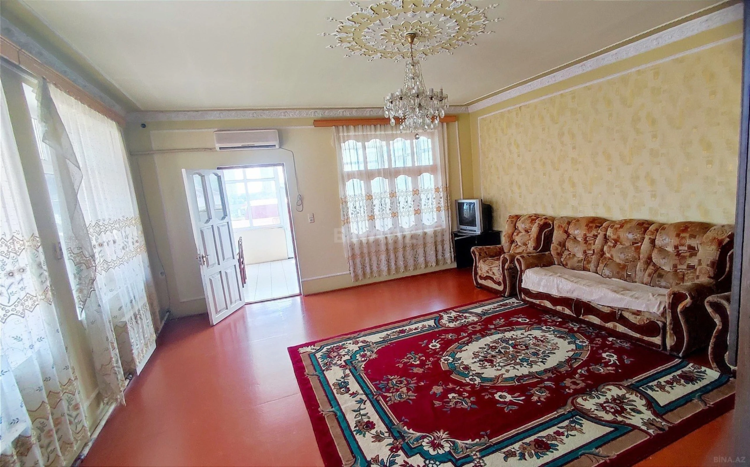Kirayə verilir 4 otaqlı həyət evi 200 m²