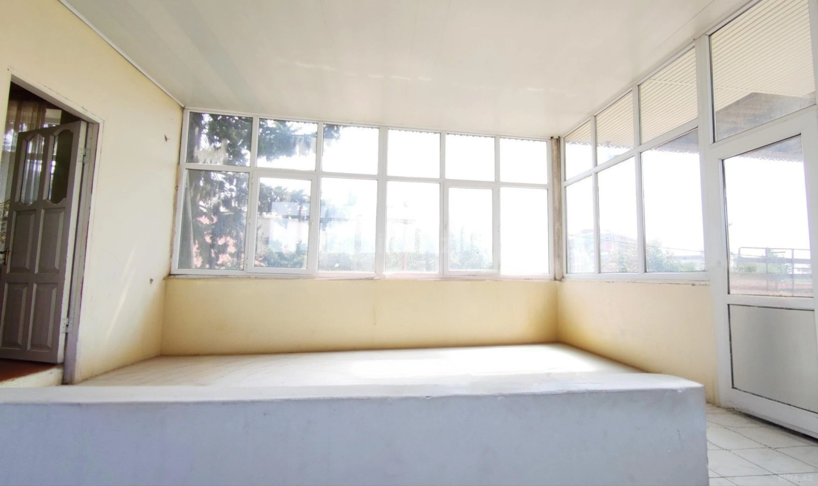 Kirayə verilir 4 otaqlı həyət evi 200 m²