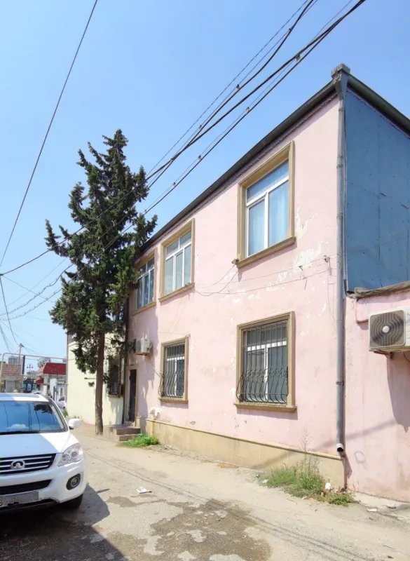 Kirayə verilir 4 otaqlı həyət evi 200 m²