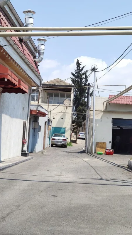 Kirayə verilir 4 otaqlı həyət evi 200 m²