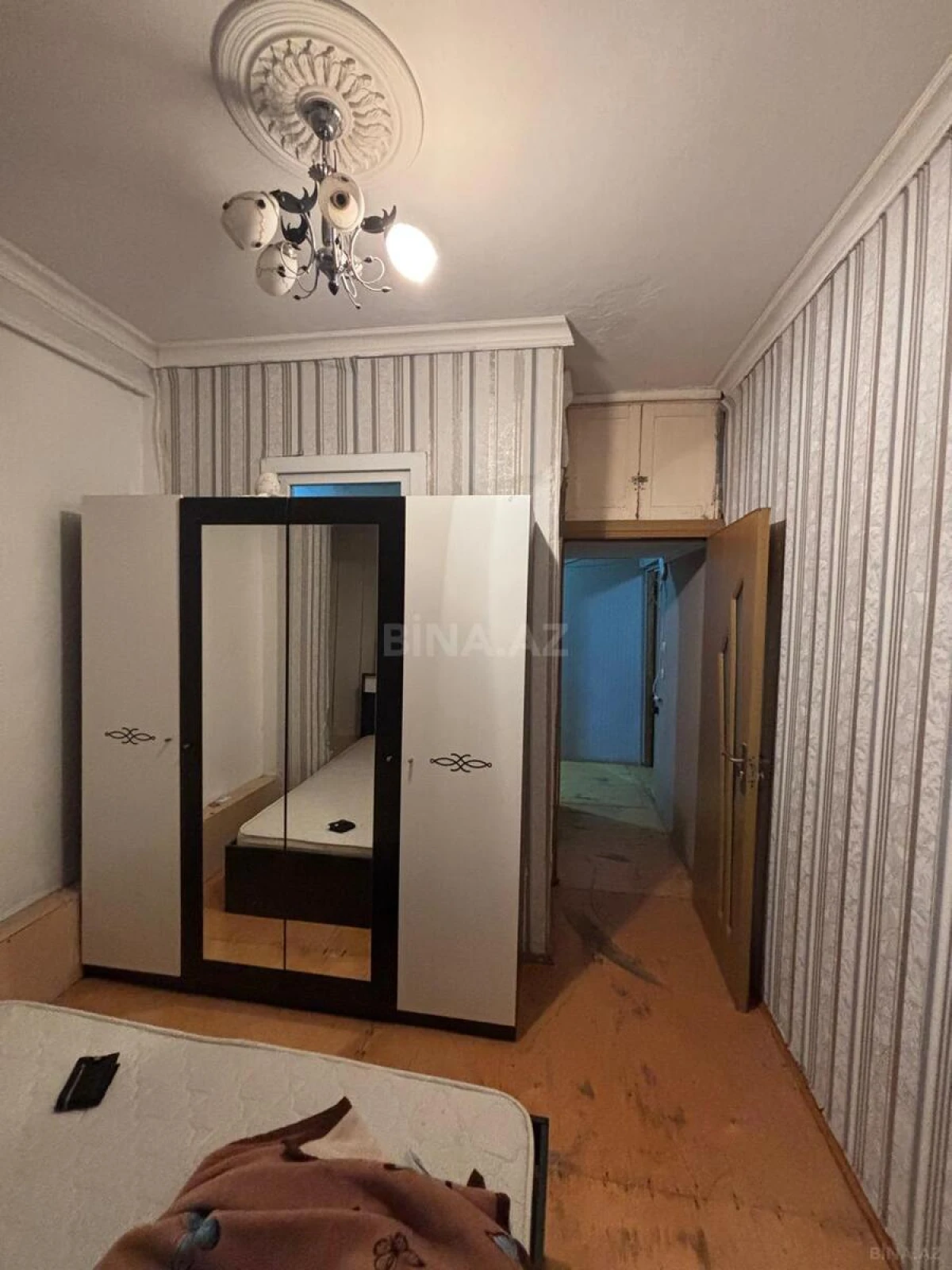 Satılır 2 otaqlı mənzil 50 m²