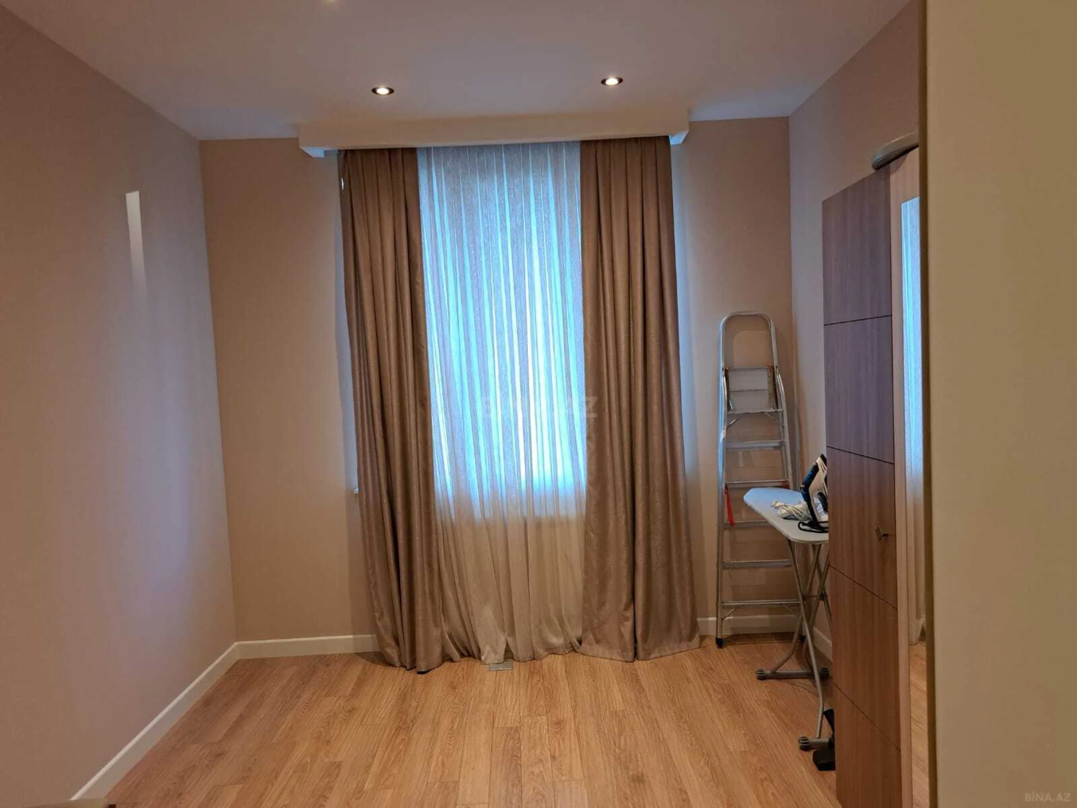 Kirayə verilir 3 otaqlı mənzil 70 m²