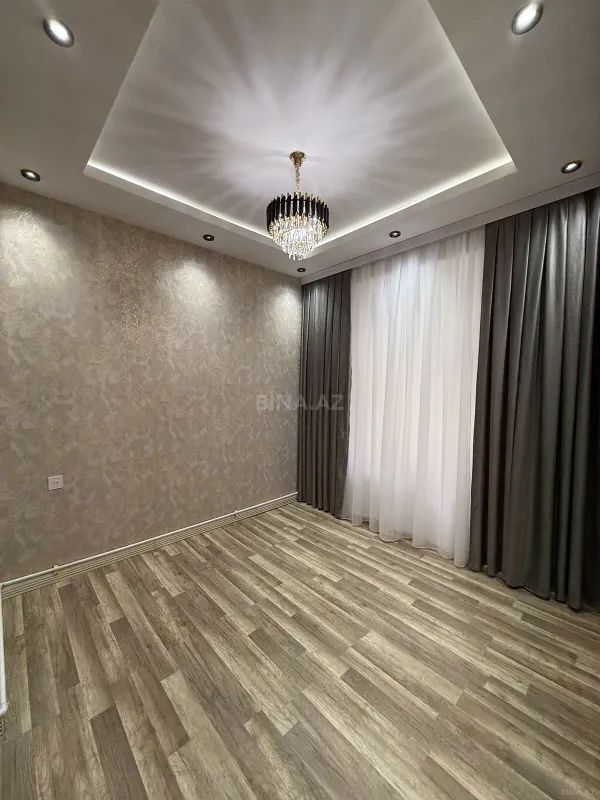Satılır 3 otaqlı mənzil 74 m²