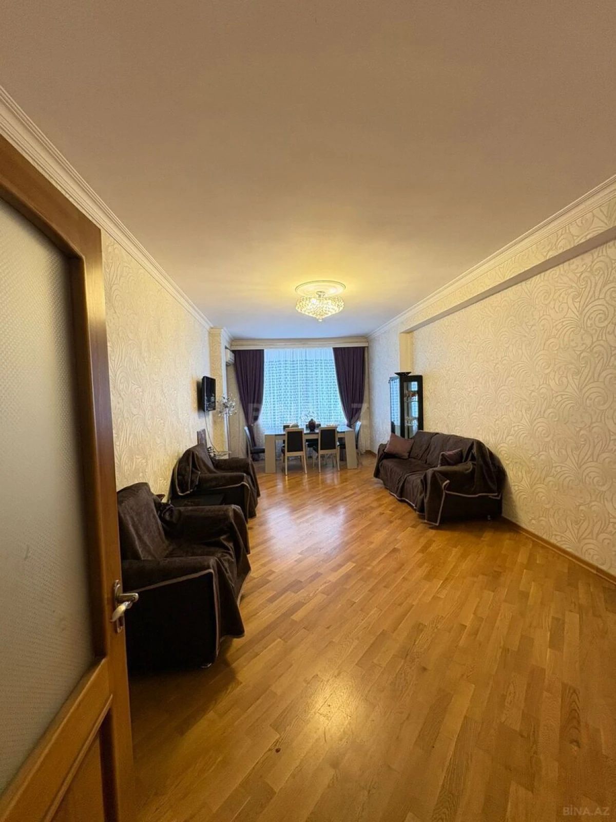 Satılır 3 otaqlı mənzil 114 m²