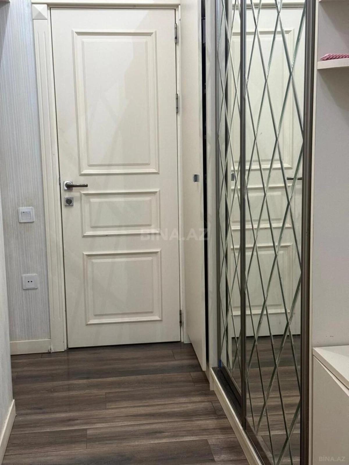 Satılır 3 otaqlı mənzil 75 m²