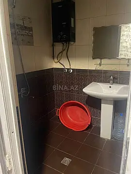 Kirayə verilir 4 otaqlı mənzil 110 m²