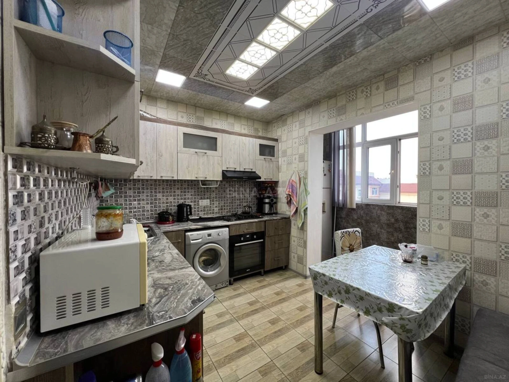 Satılır 4 otaqlı mənzil 100 m²