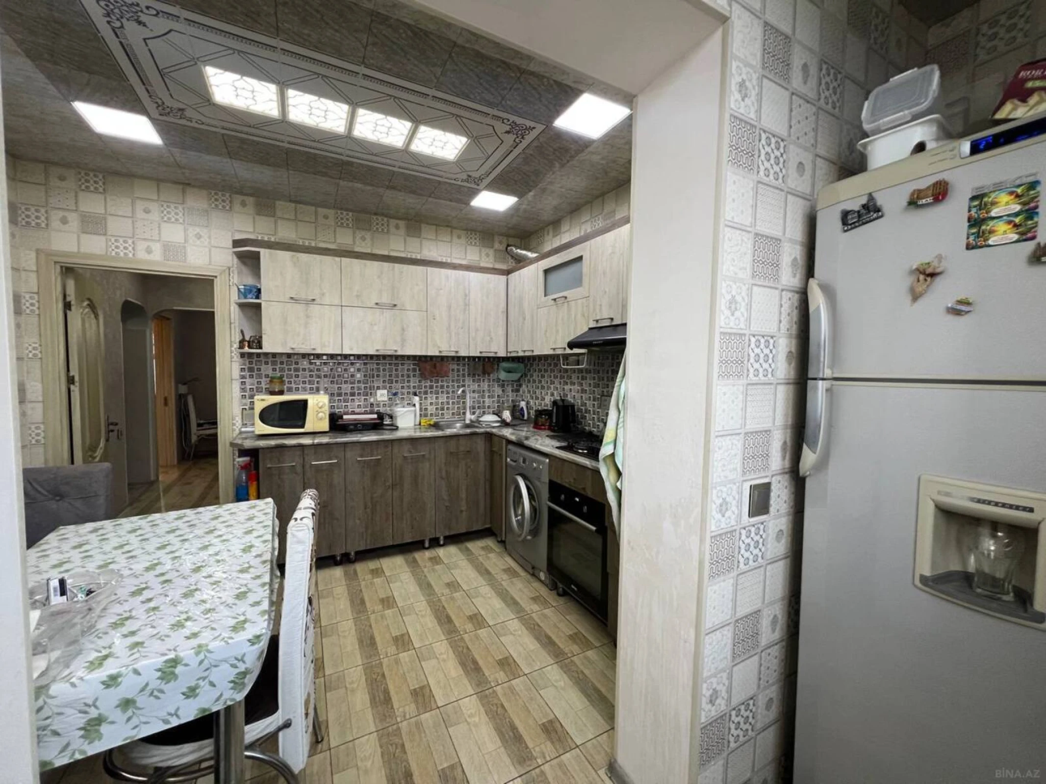 Satılır 4 otaqlı mənzil 100 m²