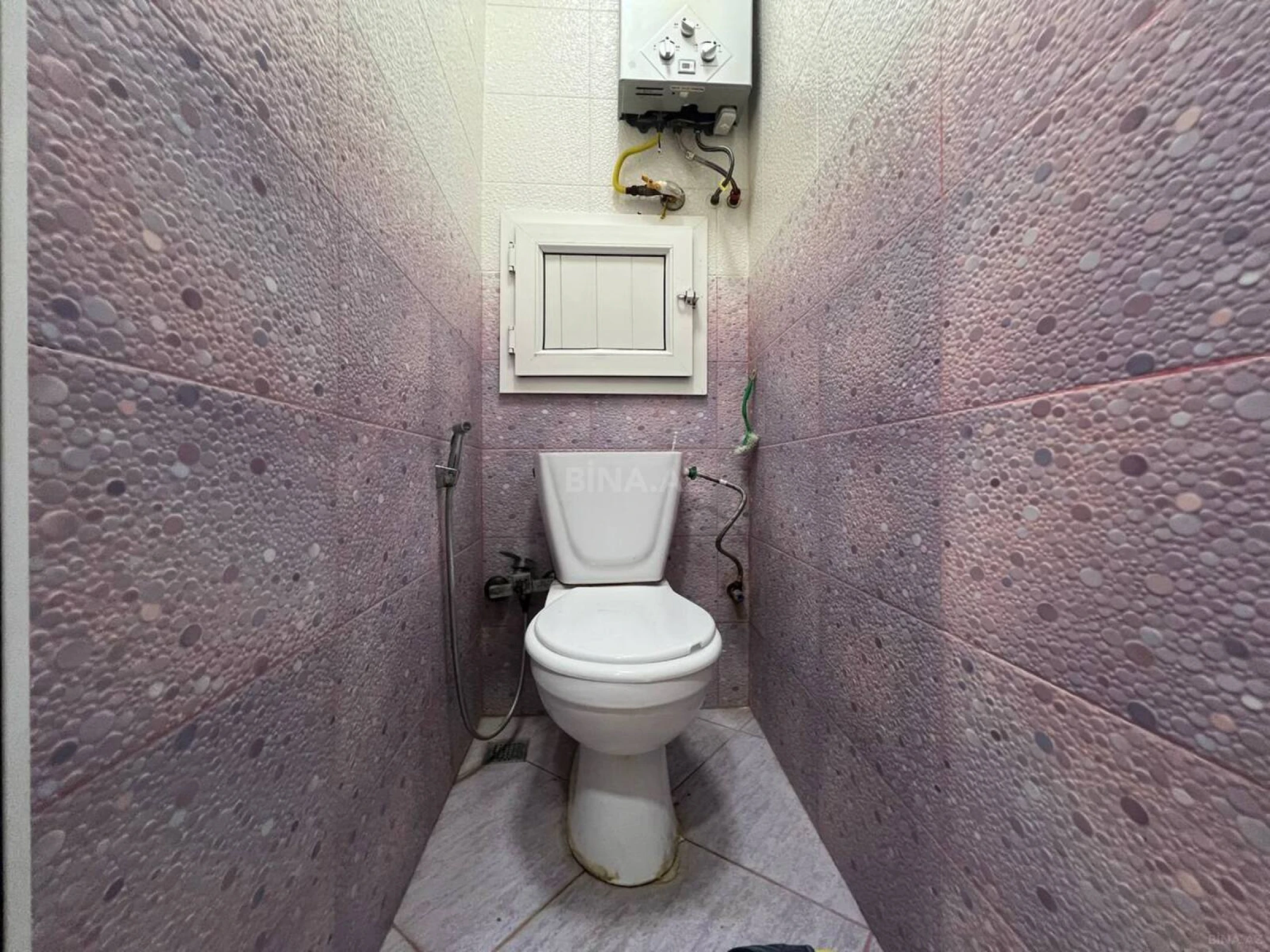 Satılır 4 otaqlı mənzil 100 m²