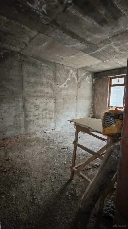 Satılır 3 otaqlı mənzil 91 m²