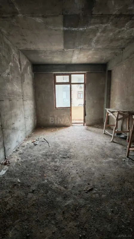 Satılır 3 otaqlı mənzil 91 m²