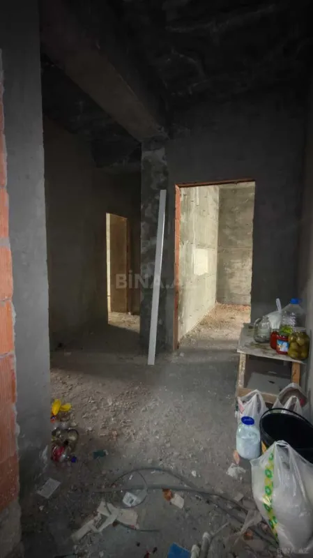 Satılır 3 otaqlı mənzil 91 m²
