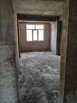 Satılır 2 otaqlı mənzil 84.7 m²